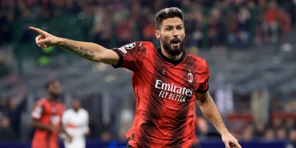 Situações diferentes entre AC Milan e Borussia Dortmund Situações diferentes entre AC Milan e Borussia Dortmund